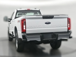 Ford Super Duty F-350 SRW XL 4WD Reg Cab 8' Box 2026