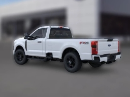 Ford Super Duty F-350 SRW XL 4WD Reg Cab 8' Box 2026