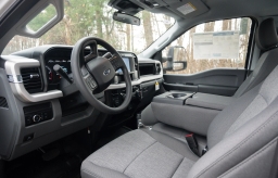 Ford Super Duty F-350 SRW XL 4WD Reg Cab 8' Box 2026