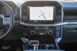 Ford F-150 Lightning XLT 4WD SuperCrew 5.5' Box 2025