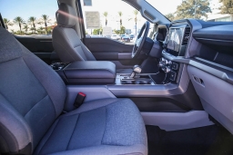 Ford F-150 Lightning XLT 4WD SuperCrew 5.5' Box 2025