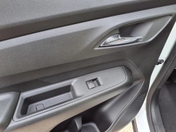 Chevrolet Bolt LT FWD 4dr 2027