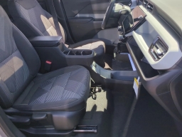 Chevrolet Bolt LT FWD 4dr 2027