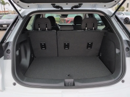 Chevrolet Bolt LT FWD 4dr 2027