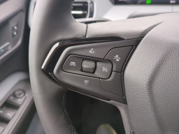 Chevrolet Bolt LT FWD 4dr 2027