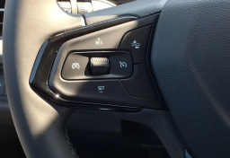 Chevrolet Bolt LT FWD 4dr 2027