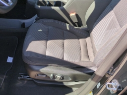 Chevrolet Bolt LT FWD 4dr 2027