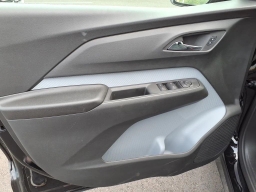 Chevrolet Bolt RS FWD 4dr 2027