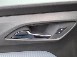 Chevrolet Bolt RS FWD 4dr 2027