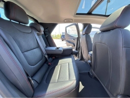 Chevrolet Bolt RS FWD 4dr 2027