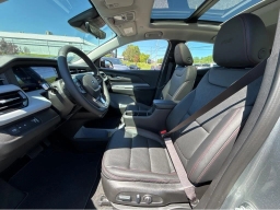 Chevrolet Bolt RS FWD 4dr 2027