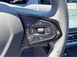Chevrolet Bolt RS FWD 4dr 2027