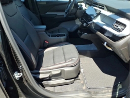 Chevrolet Bolt RS FWD 4dr 2027