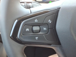 Chevrolet Bolt RS FWD 4dr 2027