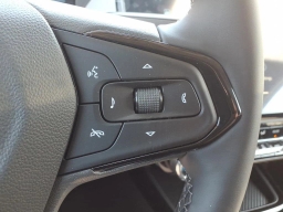 Chevrolet Bolt RS FWD 4dr 2027