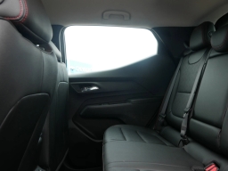 Chevrolet Bolt RS FWD 4dr 2027