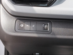 Chevrolet Bolt RS FWD 4dr 2027
