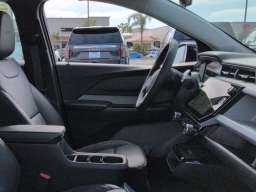 Chevrolet Bolt RS FWD 4dr 2027