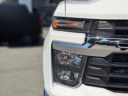 Chevrolet Silverado 2500HD LT 4WD Crew Cab 159" 2026