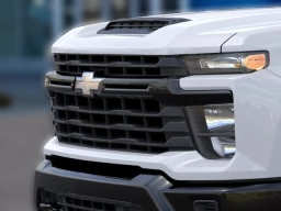 Chevrolet Silverado 2500HD Work Truck 4WD Reg Cab 142" 2026
