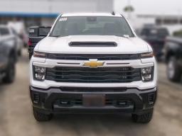 Chevrolet Silverado 2500HD Custom 4WD Crew Cab 159" 2026