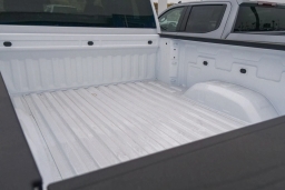 Chevrolet Silverado 2500HD Custom 4WD Crew Cab 159" 2026