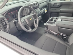 Chevrolet Silverado 2500HD Custom 4WD Crew Cab 159" 2026
