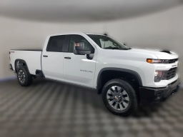 Chevrolet Silverado 2500HD Custom 4WD Crew Cab 172" 2026