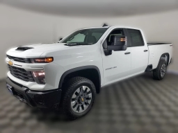 Chevrolet Silverado 2500HD Custom 4WD Crew Cab 172" 2026