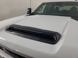 Chevrolet Silverado 2500HD Custom 4WD Crew Cab 172" 2026
