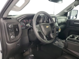 Chevrolet Silverado 2500HD Custom 4WD Crew Cab 172" 2026