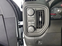 Chevrolet Silverado 2500HD Custom 4WD Crew Cab 172" 2026