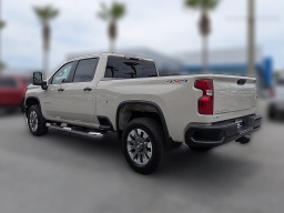 Chevrolet Silverado 2500HD Custom 4WD Crew Cab 159" 2026
