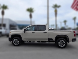 Chevrolet Silverado 2500HD Custom 4WD Crew Cab 159" 2026