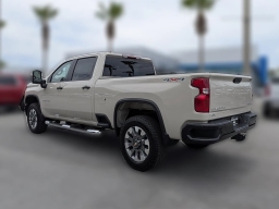 Chevrolet Silverado 2500HD Custom 4WD Crew Cab 159" 2026