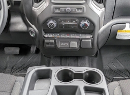 Chevrolet Silverado 2500HD Custom 4WD Crew Cab 159" 2026