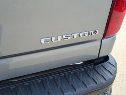 Chevrolet Silverado 2500HD Custom 4WD Crew Cab 159" 2026