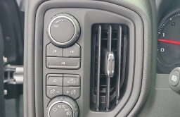 Chevrolet Silverado 2500HD Custom 4WD Crew Cab 159" 2026