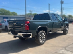 Chevrolet Silverado 2500HD LT 4WD Crew Cab 159" 2026