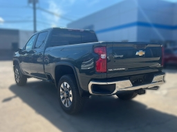Chevrolet Silverado 2500HD LT 4WD Crew Cab 159" 2026