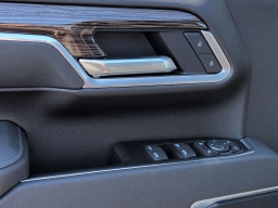 Chevrolet Silverado 2500HD LT 4WD Crew Cab 159" 2026