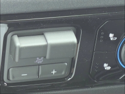 Chevrolet Silverado 2500HD LT 4WD Crew Cab 159" 2026