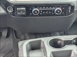 Chevrolet Silverado 2500HD LT 4WD Crew Cab 159" 2026