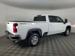 Chevrolet Silverado 2500HD LT 4WD Crew Cab 159" 2026