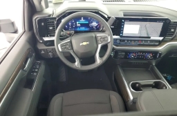 Chevrolet Silverado 2500HD LT 4WD Crew Cab 159" 2026