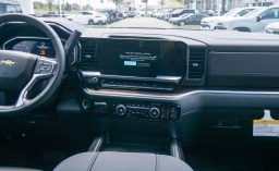 Chevrolet Silverado 2500HD LT 4WD Crew Cab 159" 2026