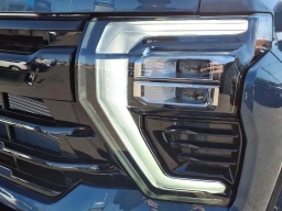 Chevrolet Silverado 2500HD LT 4WD Crew Cab 159" 2026