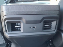 Chevrolet Silverado 2500HD LT 4WD Crew Cab 159" 2026