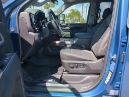 Chevrolet Silverado 2500HD LT 4WD Crew Cab 159" 2026