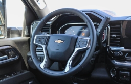 Chevrolet Silverado 2500HD LTZ 4WD Crew Cab 159" 2026